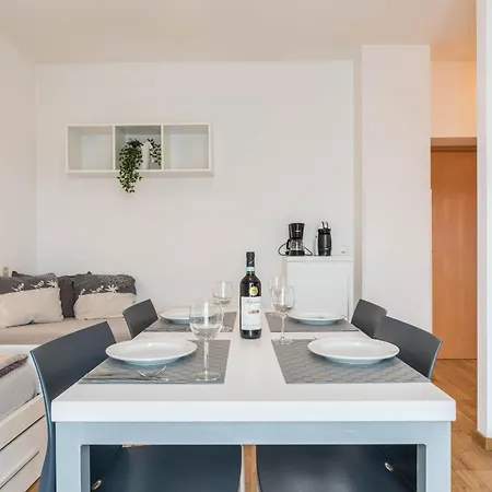 La Pergola Bilocale Uno Apartmán *